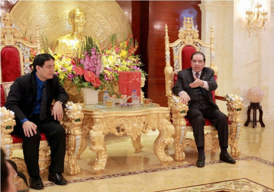 Su so sanh phu phang